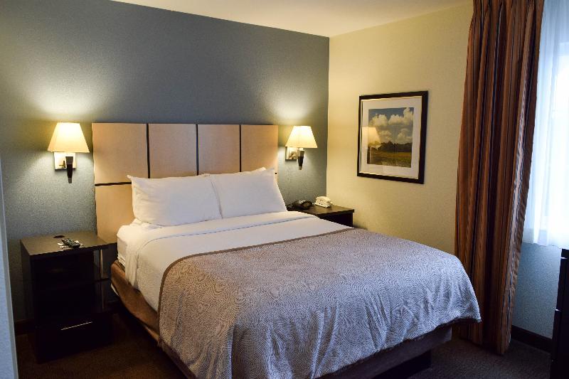 Sonesta Simply Suites Wichita Airport Exterior foto
